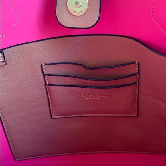 LEATHER Purse with matching going bag - Picture 3 of 4